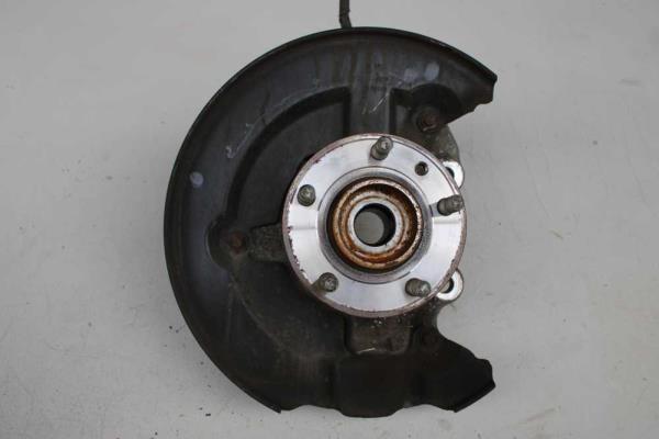 MOYEU AVANT DROIT VOLVO V40 2012-2020 - Vue 1